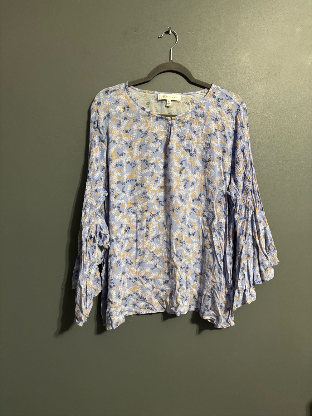Fever Blue Floral V-Neck Ruffle Bell 3/4 Sleeve Blouse Womens 3X
